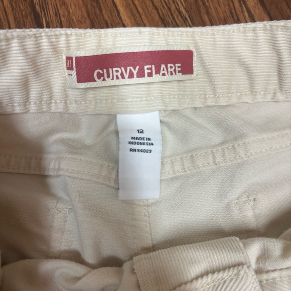 GAP Curvy Flare Beige Corduroy Pants Women’s Size 12 - Picture 3 of 5